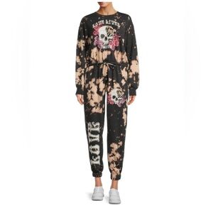 Matching set cropped sweatshirt, joggers. Large. Print Tye Die Love Skull Roses!